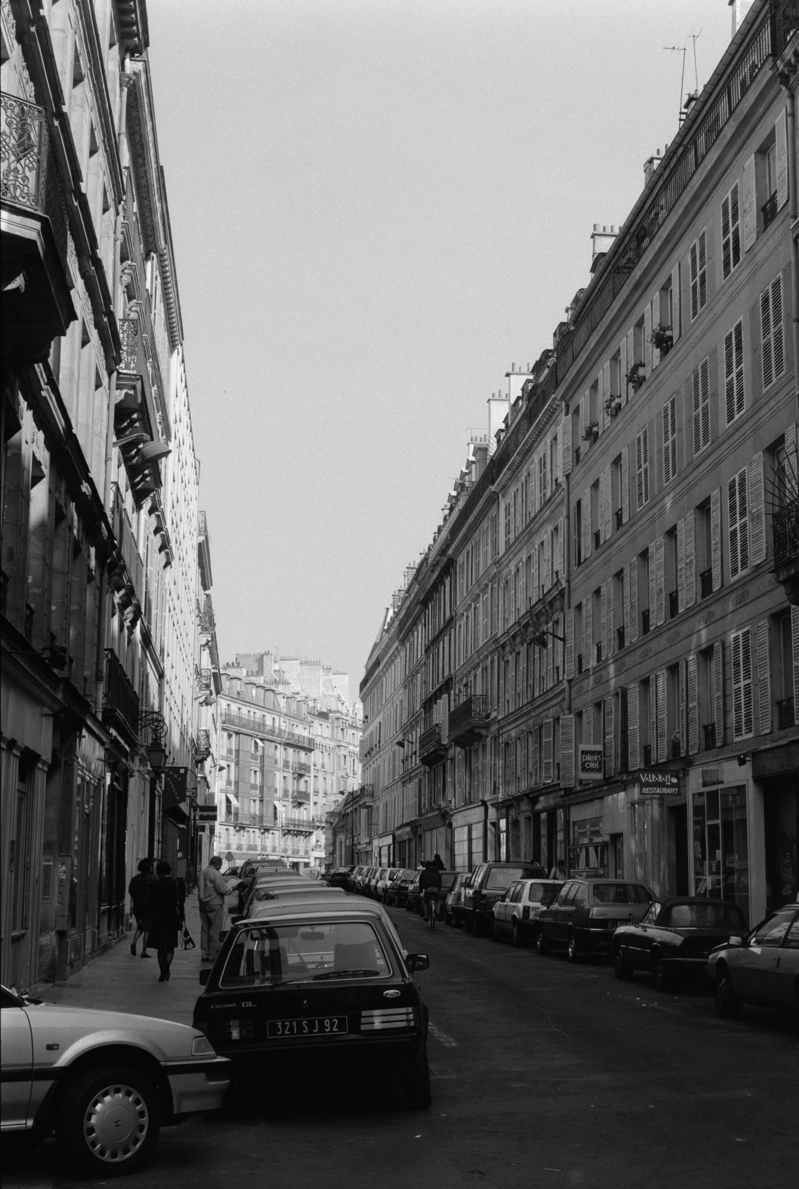 AHP F1990 09 001 sc240801 img08 NLP